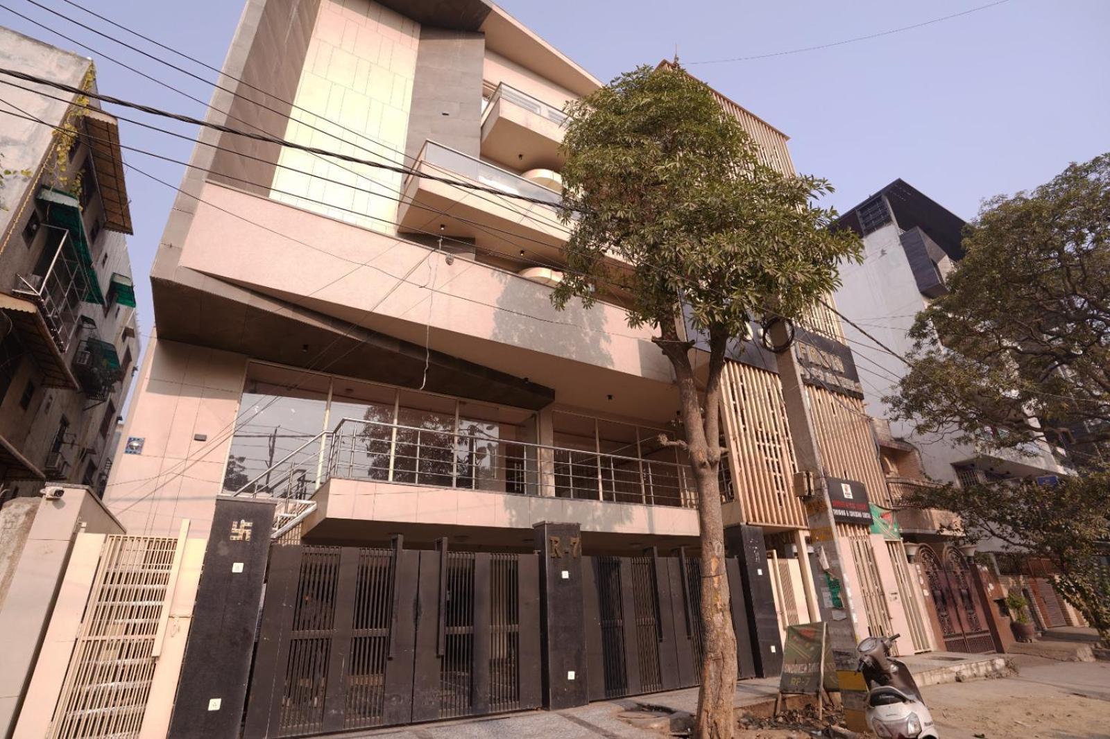 Hotel Leo Saffron Delhi  Esterno foto